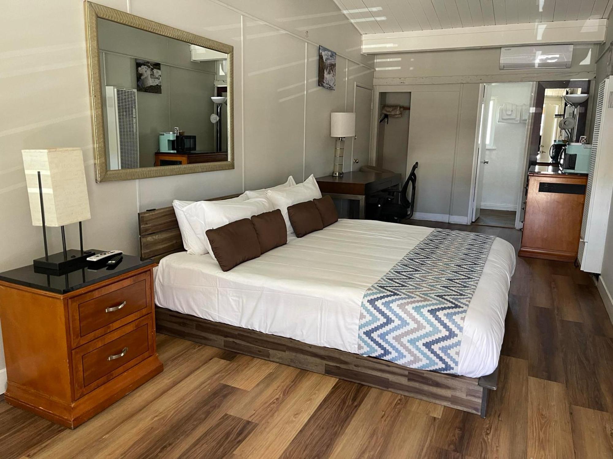 Omeo Suites Big Bear Биг Бэар Лейк Экстерьер фото