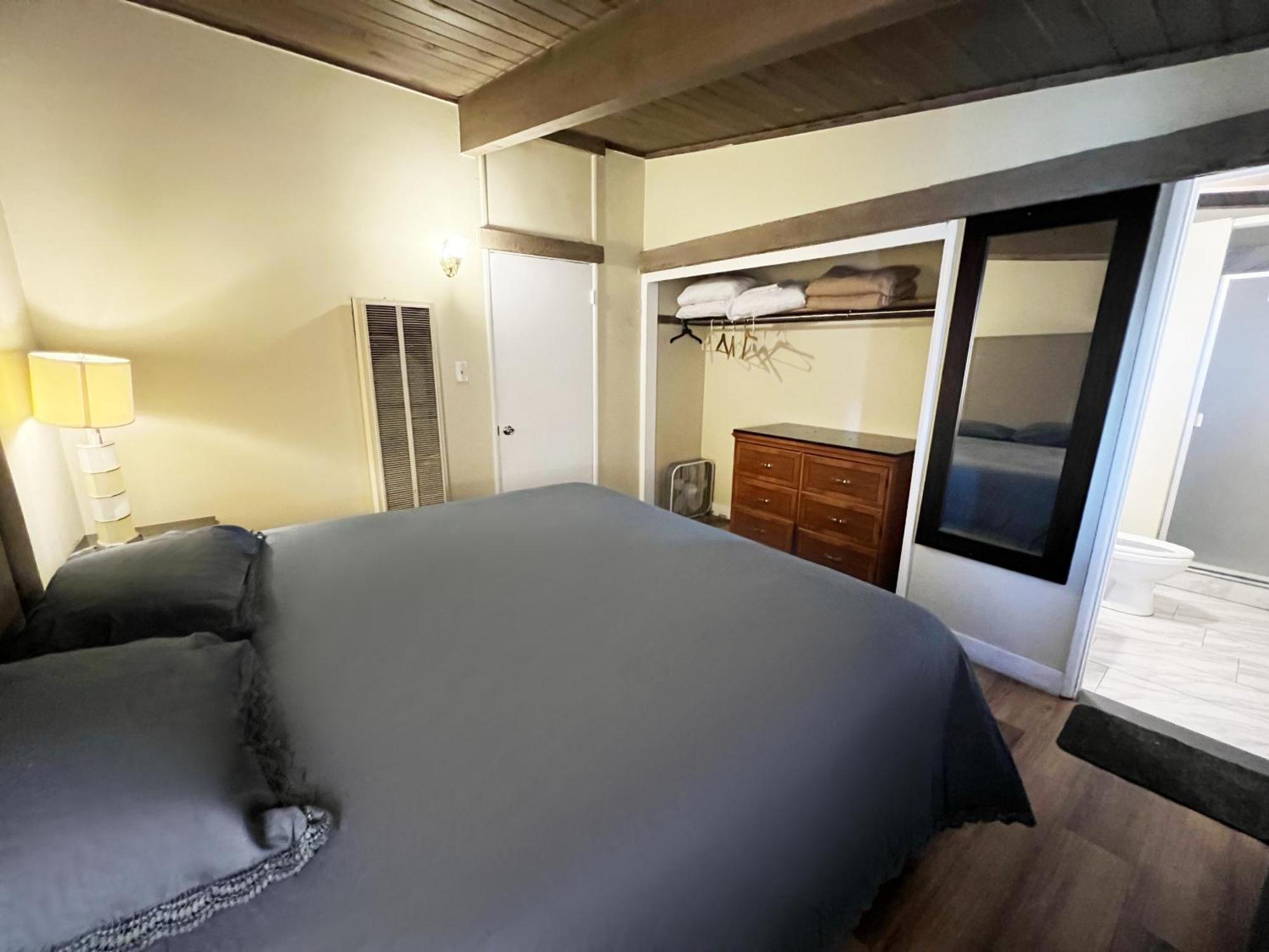 Omeo Suites Big Bear Биг Бэар Лейк Номер фото